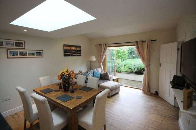  Image of 2 Bedroom Semi-Detached for sale at Ashurst Road  Tadworth, KT20 5EU