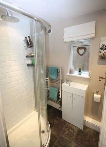  Image of 2 Bedroom Semi-Detached for sale at Ashurst Road  Tadworth, KT20 5EU
