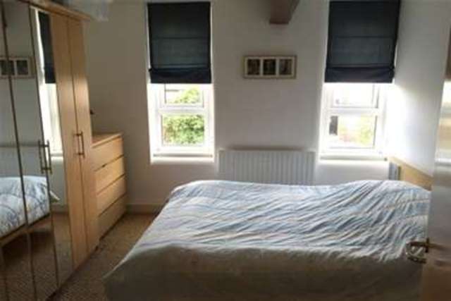  Image of 1 Bedroom Flat to rent at Chesterfield, S40 1BQ