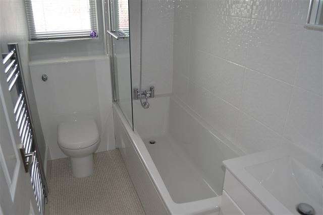  Image of 2 Bedroom Flat to rent at Throne Road  Rowley Regis, B65 9LD