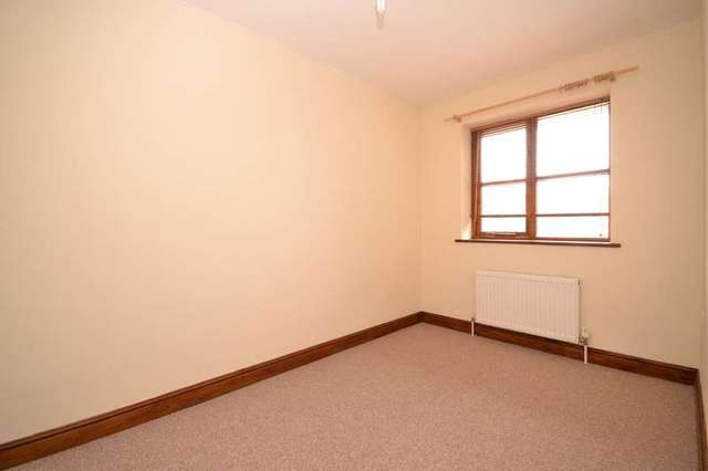  Image of 4 Bedroom Semi-Detached to rent at Totland Bay Isle Of Wight, PO39 0DL