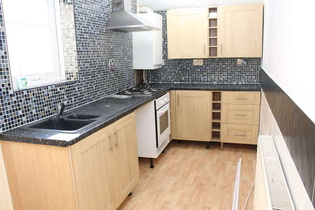  Image of 2 Bedroom Terraced to rent at Gorleston Great Yarmouth Norfolk, NR31 8BS