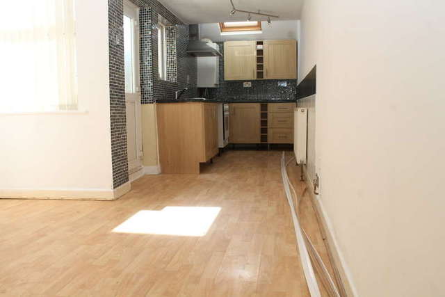  Image of 2 Bedroom Terraced to rent at Gorleston Great Yarmouth Norfolk, NR31 8BS