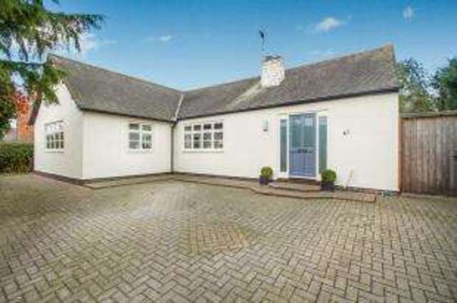  Image of 4 Bedroom Bungalow for sale at Blaby Leicester Whetstone, LE8 4FU