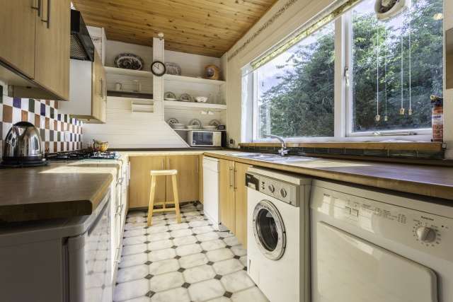  Image of 3 Bedroom Detached for sale at Newport-on-Tay, DD6 8JN