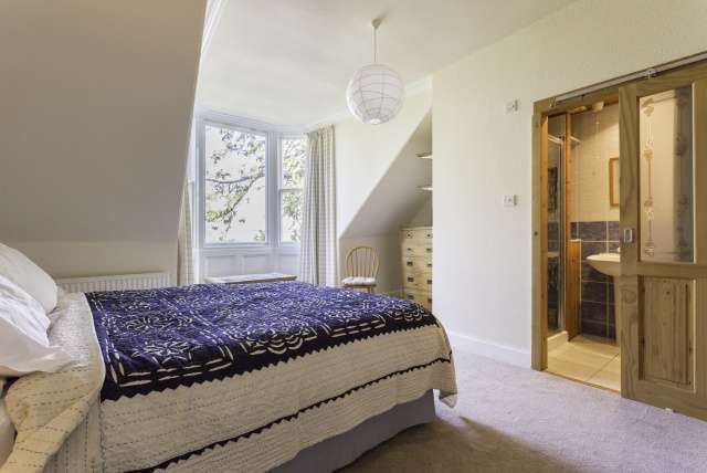  Image of 3 Bedroom Detached for sale at Newport-on-Tay, DD6 8JN
