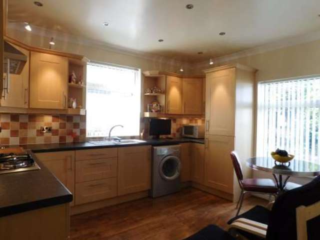  Image of 2 Bedroom Detached for sale at Yorkshire BD12 9PT Yorkshire, BD12 9PT