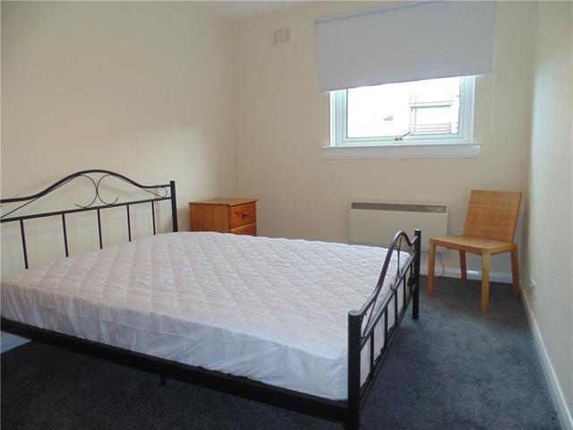  Image of 2 Bedroom Flat to rent at Corstorphine Edinburgh Edinburgh, EH12 8NB