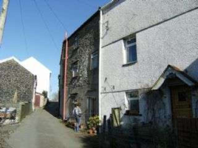  Image of 1 Bedroom Terraced to rent at White Hart Cottages Quakers Yard Treharris, CF46 5DT