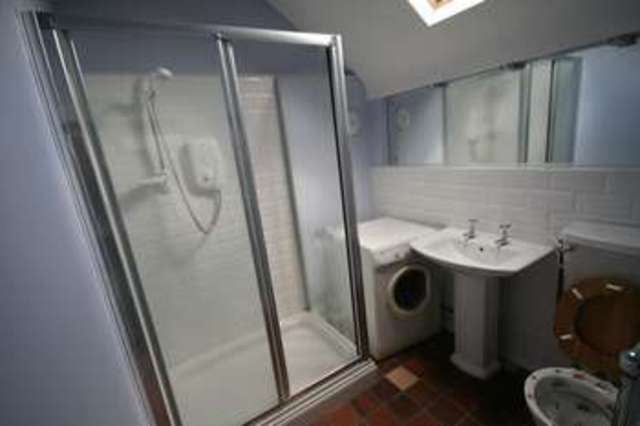  Image of 1 Bedroom Commercial Property to rent at Wintles Hill  Westbury-On-Severn, GL14 1QB