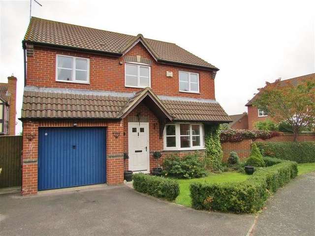  Image of 4 Bedroom Detached to rent at Grove  Wantage, OX12 0QZ