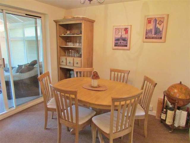  Image of 4 Bedroom Detached to rent at Grove  Wantage, OX12 0QZ