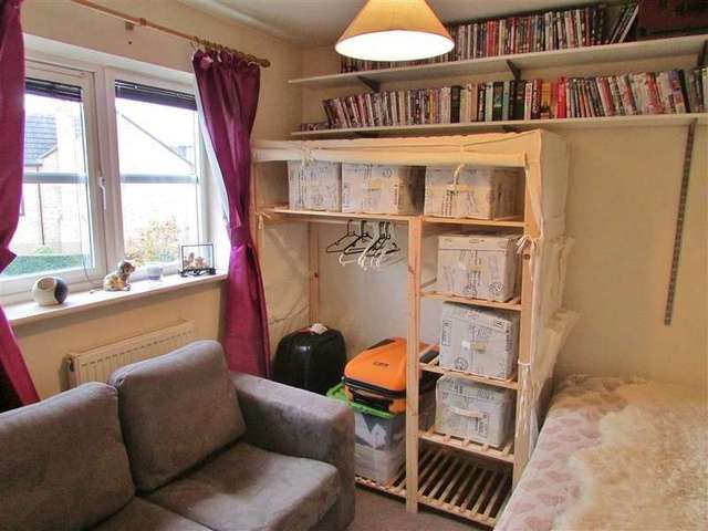  Image of 4 Bedroom Detached to rent at Grove  Wantage, OX12 0QZ