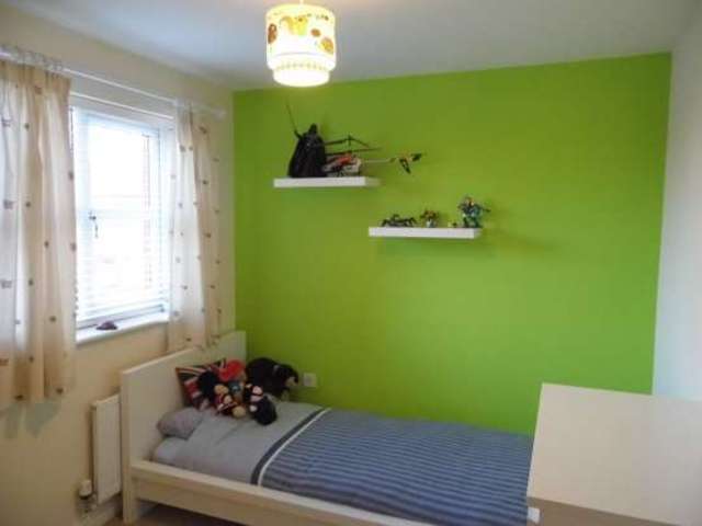  Image of 4 Bedroom Semi-Detached for sale at Shrewsbury Shropshire Shrewsbury, SY3 8GG