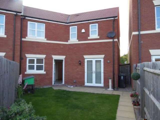  Image of 4 Bedroom Semi-Detached for sale at Shrewsbury Shropshire Shrewsbury, SY3 8GG