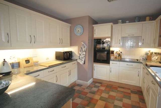  Image of 3 Bedroom Detached for sale at Polham Lane  Somerton, TA11 6SP