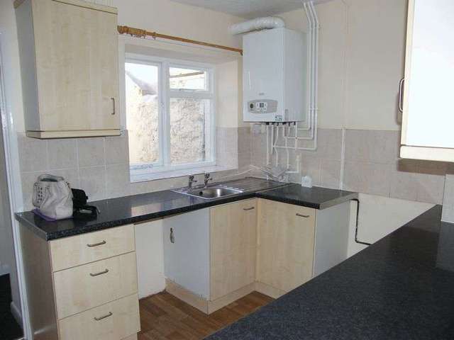  Image of 3 Bedroom Terraced to rent at Almyr Terrace  Watchet, TA23 0DB