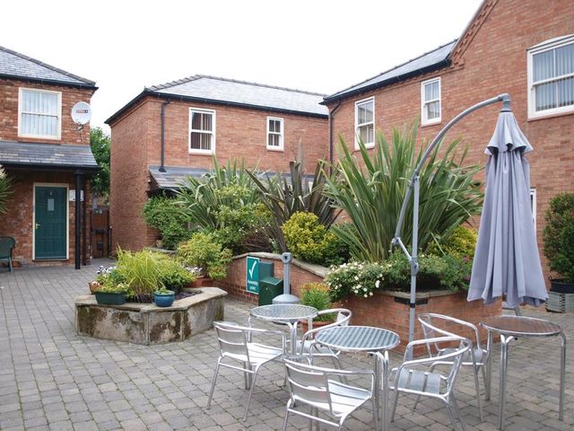  Image of 1 Bedroom Terraced to rent at Appleton Gate  Newark, NG24 1LF