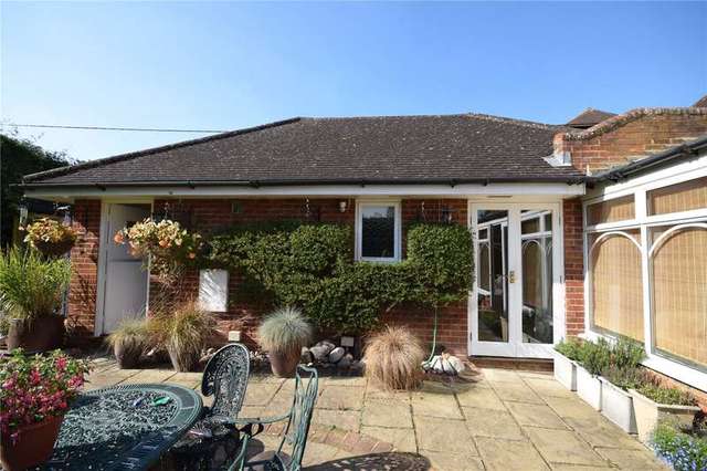  Image of 1 Bedroom Studio to rent at Finchampstead Wokingham Finchampstead, RG40 4ET