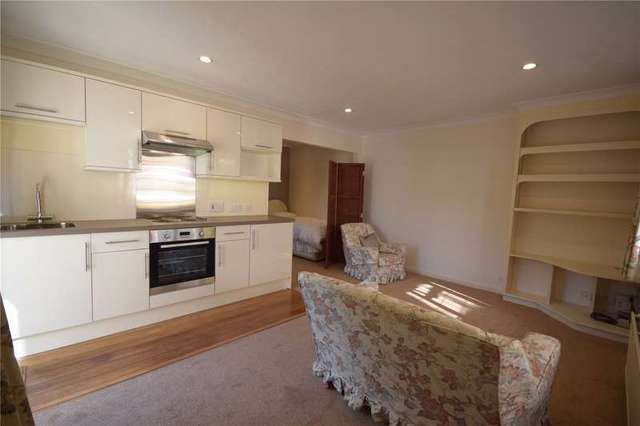  Image of 1 Bedroom Studio to rent at Finchampstead Wokingham Finchampstead, RG40 4ET