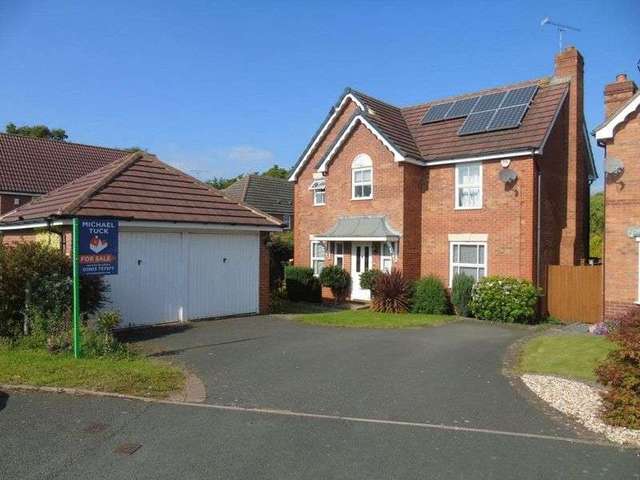  Image of 4 Bedroom Detached for sale at Brecon Avenue  Worcester, WR4 0RJ