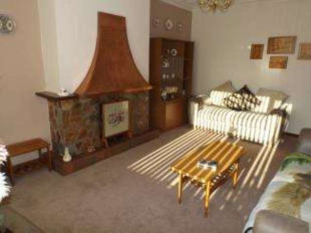  Image of 2 Bedroom Bungalow for sale at Fearnhead Warrington Fearnhead, WA2 0AS