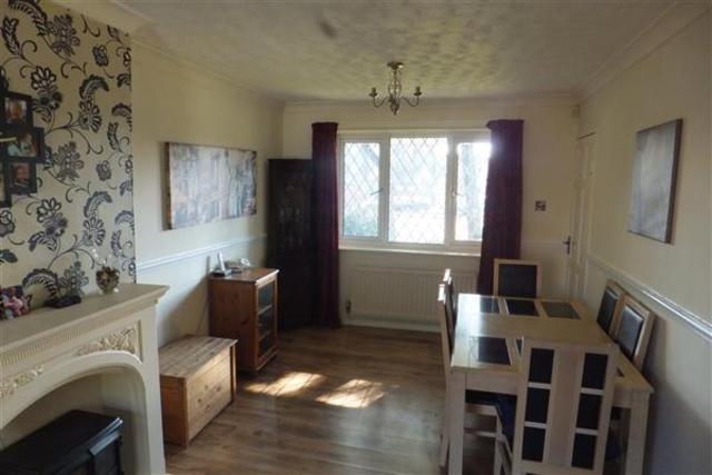  Image of 3 Bedroom Terraced to rent at Marston Green, B37 6HA