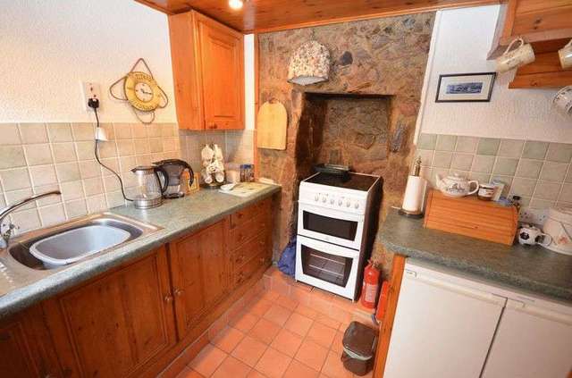  Image of 4 Bedroom Terraced for sale at Church Street  Brixham, TQ5 8EZ