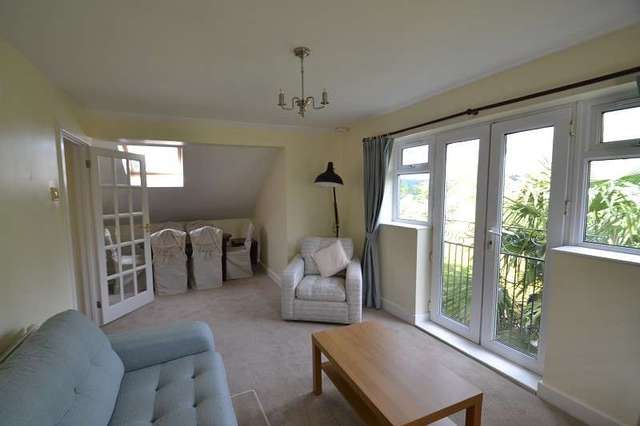  Image of 1 Bedroom Flat to rent at Dan-Y-Bryn Avenue  Radyr, CF15 8DB