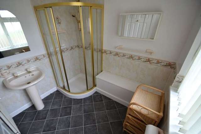  Image of 1 Bedroom Flat to rent at Dan-Y-Bryn Avenue  Radyr, CF15 8DB