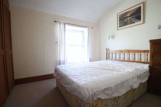  Image of 1 Bedroom Cottage to rent at High Street Deiniolen Caernarfon, LL55 3HU