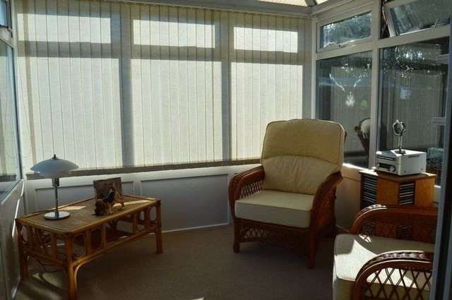  Image of 2 Bedroom Retirement Property for sale at Dodnor Lane  Newport, PO30 5US