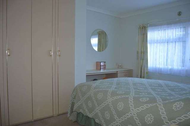  Image of 2 Bedroom Retirement Property for sale at Dodnor Lane  Newport, PO30 5US