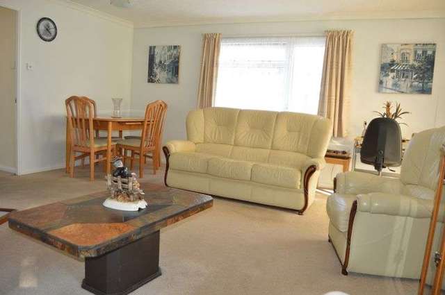  Image of 2 Bedroom Retirement Property for sale at Dodnor Lane  Newport, PO30 5US