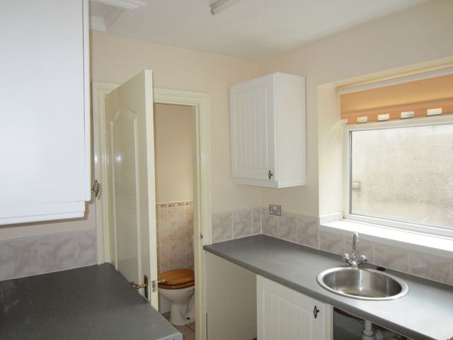  Image of 4 Bedroom Semi-Detached to rent at Erw Wen Pentyrch Cardiff, CF15 9PQ