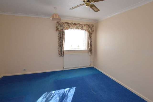  Image of 3 Bedroom Detached to rent at Exeter, EX4 1SH