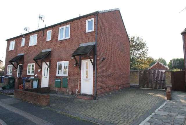  Image of 2 Bedroom Terraced for sale at Florence Close  Grays, RM20 4AE