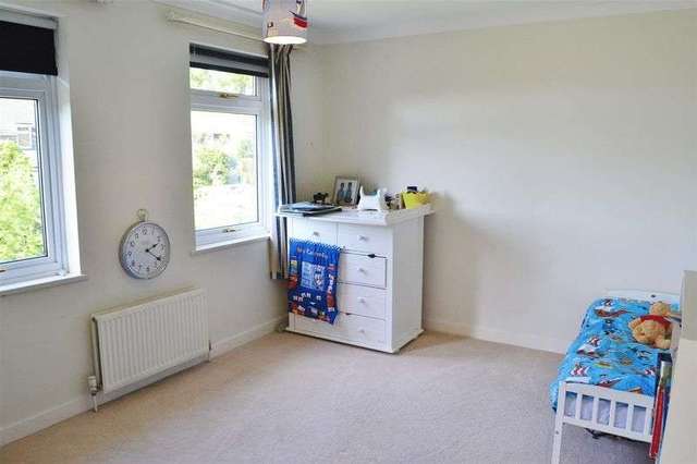  Image of 4 Bedroom Detached for sale at Freshfield Bank  Forest Row, RH18 5HN