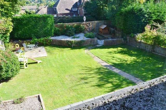  Image of 4 Bedroom Detached for sale at Freshfield Bank  Forest Row, RH18 5HN