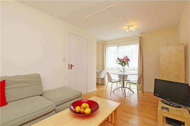  Image of 2 Bedroom Apartment to rent at Baker Street NW1 6BU Baker Street, NW1 6BU