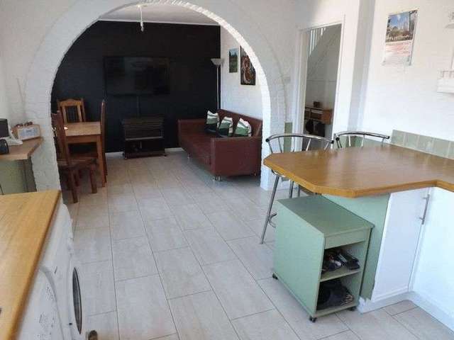 Image of 3 Bedroom Terraced for sale at Shakespeare Road  Great Yarmouth, NR30 4HE