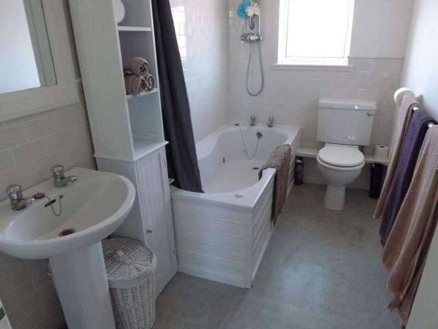  Image of 3 Bedroom Terraced for sale at Shakespeare Road  Great Yarmouth, NR30 4HE
