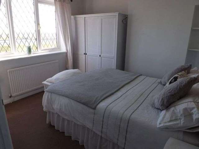  Image of 3 Bedroom Terraced for sale at Shakespeare Road  Great Yarmouth, NR30 4HE