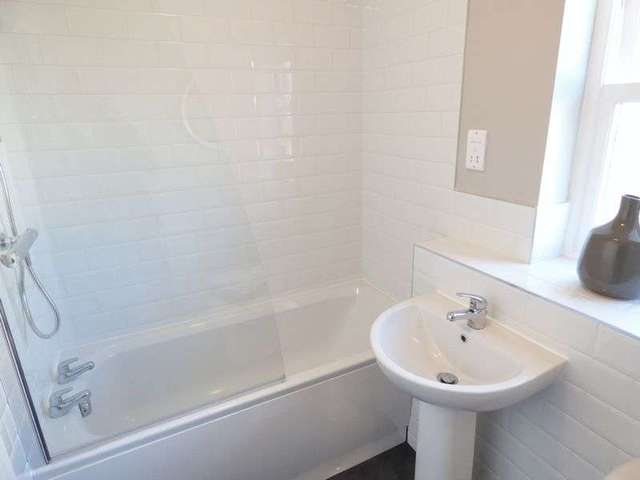  Image of 3 Bedroom Detached for sale at Kents Bank Road  Grange-Over-Sands, LA11 7EY