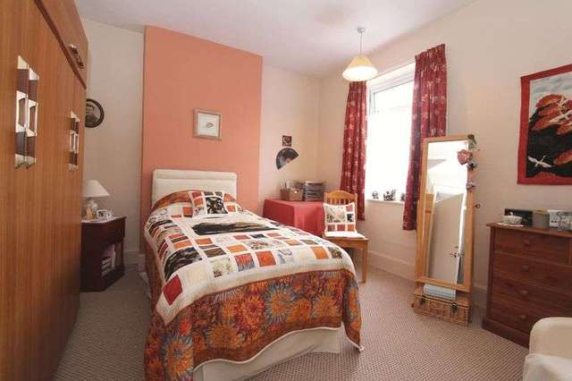  Image of 3 Bedroom Semi-Detached for sale at Bromley Lane  KINGSWINFORD, DY6 8HX