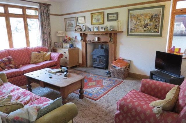  Image of 3 Bedroom Detached for sale at Main Street  Frisby on the Wreake, LE14 2NJ