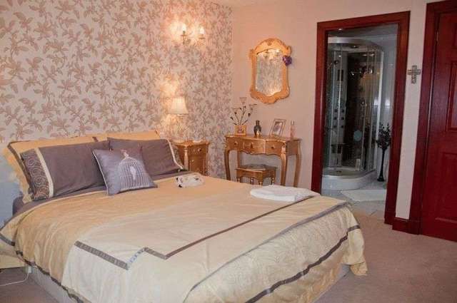  Image of 3 Bedroom Detached for sale at North Green Drive  Airth, FK2 8RA