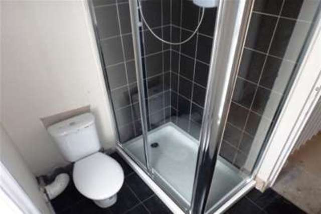  Image of 3 Bedroom Flat to rent at Derby, DE1 2HZ