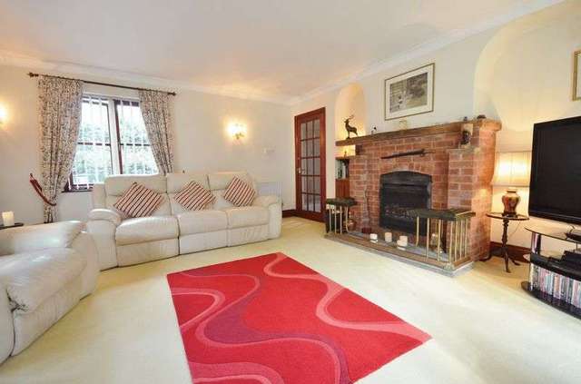  Image of 4 Bedroom Detached for sale at Peterstow Ross-On-Wye, HR9 6LL