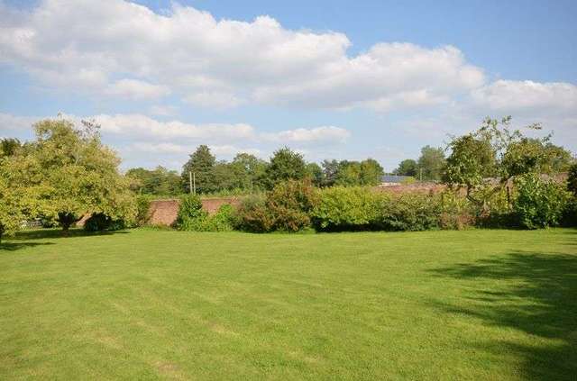  Image of 4 Bedroom Detached for sale at Peterstow Ross-On-Wye, HR9 6LL